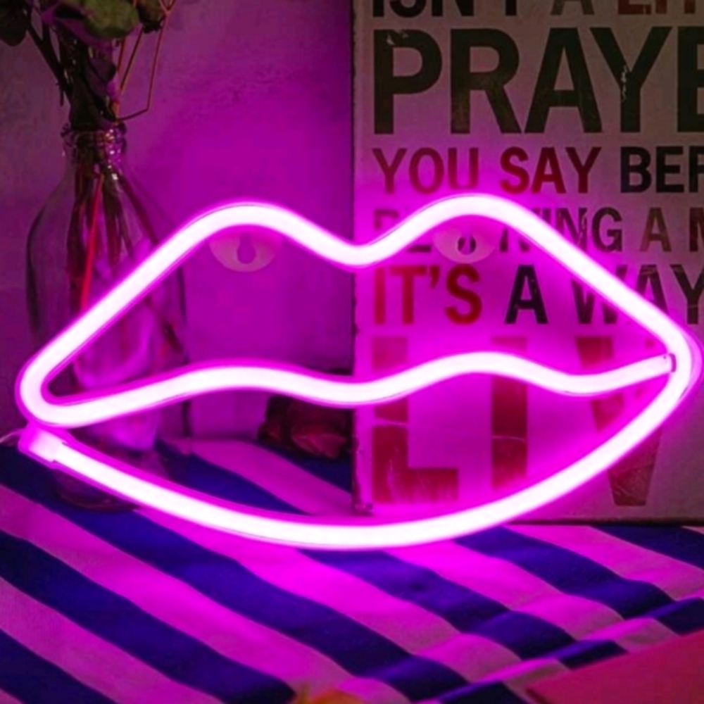 Last 1🤙💋Pink Lips Neon Sign